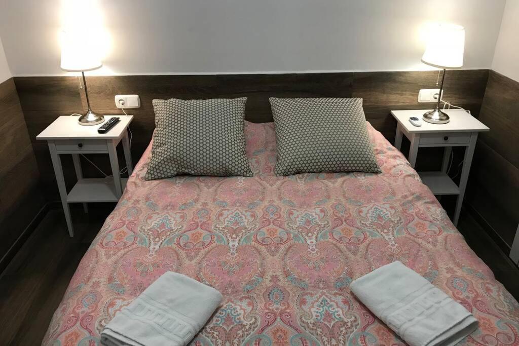 Апартаменты Bonito Apartamento Junto A Paseo De La Bomba Гранада Экстерьер фото