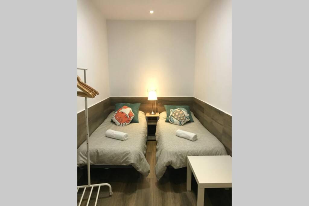 Апартаменты Bonito Apartamento Junto A Paseo De La Bomba Гранада Экстерьер фото